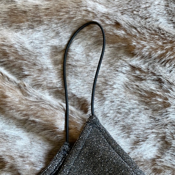 Express One Eleven Silver Sparkle V-Neck Elastic Hem Tank Size Small NWT - Picture 3 of 7